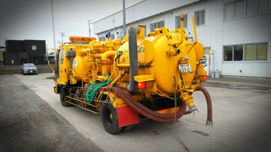 伊藤鉱業 吸引車