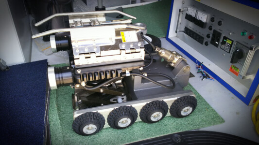 伊藤鉱業 テレビカメラ車