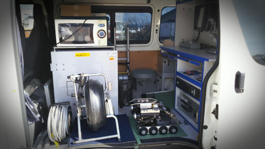 伊藤鉱業 テレビカメラ車